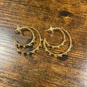 Stella & Dot gold hoops